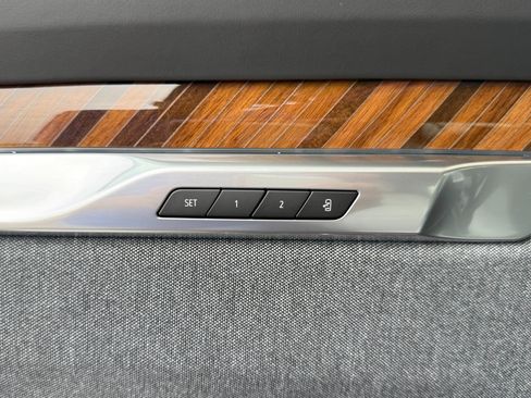 Used 2025 Cadillac Escalade Sport Platinum w/ LPO, Floor Liner Package AWD/4WD image 60