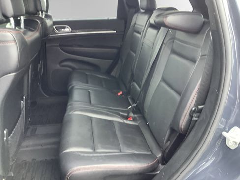 Used 2018 Jeep Grand Cherokee Trailhawk w/ Trailhawk Luxury Group image 13