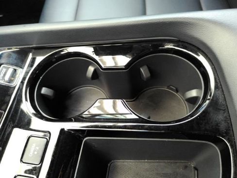 Used 2025 Nissan Murano SV FWD image 46