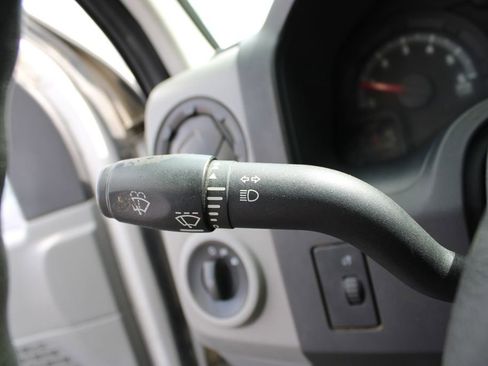 Used 2015 Ford E-350 and Econoline 350 Super Duty image 25