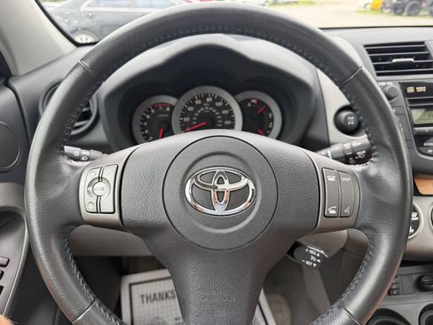 Used 2011 Toyota RAV4 Limited w/ Limited Extra Value Pkg AWD/4WD image 22
