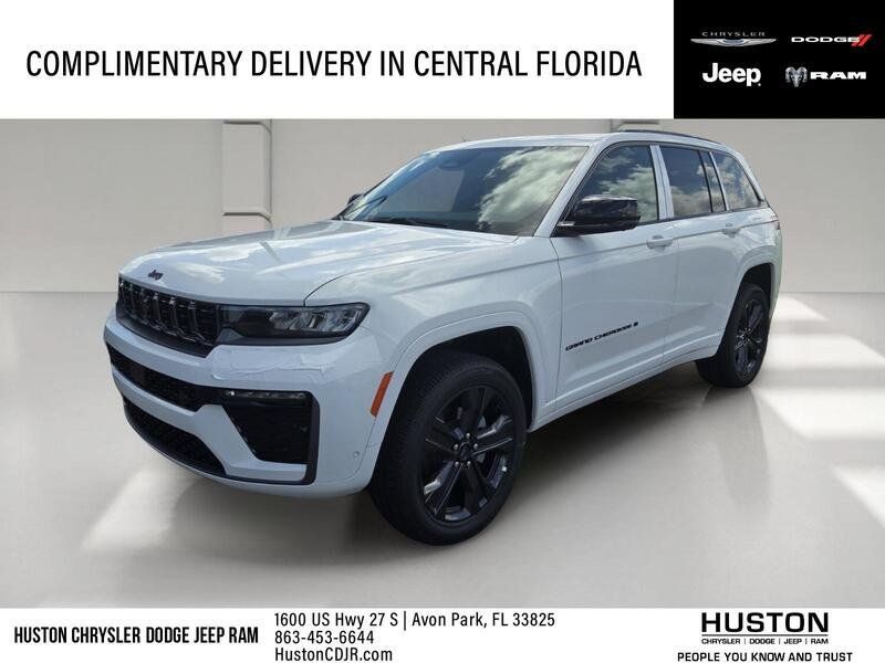 New 2027 Jeep Grand Cherokee Limited AWD/4WD image 1