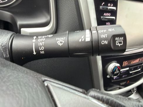 Used 2020 Nissan Murano SV AWD/4WD image 13