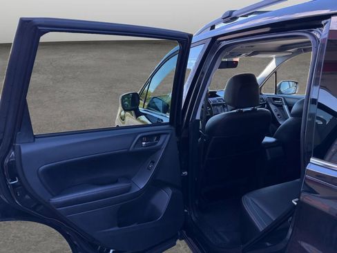 Used 2018 Subaru Forester 2.5i Limited AWD/4WD image 14