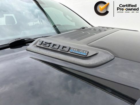 Certified 2022 RAM 1500 Laramie AWD/4WD image 10