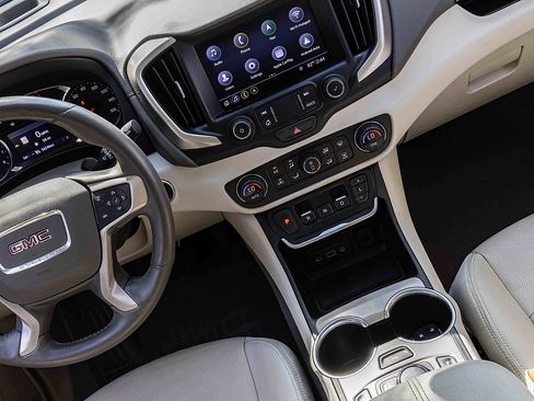 Used 2020 GMC Terrain Denali image 19