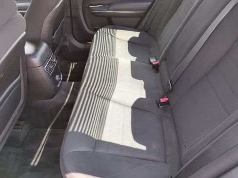 Used 2014 Dodge Charger SE RWD image 18