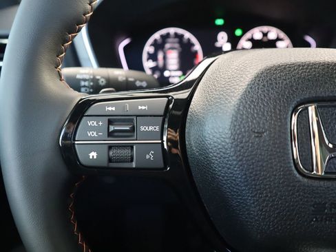 New 2025 Honda Pilot Sport image 11