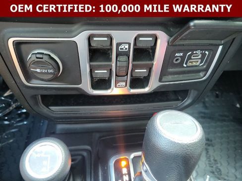 Used 2023 Jeep Gladiator Sport AWD/4WD image 37