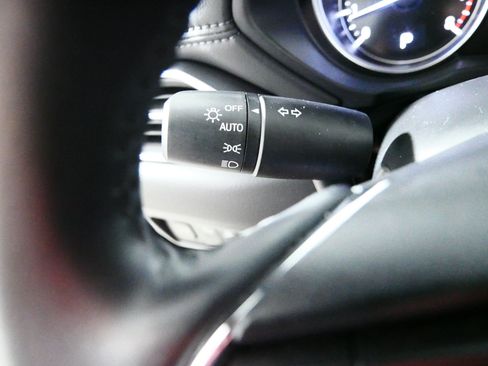 Used 2025 MAZDA CX-5 AWD 2.5 S w/ Preferred Package image 31