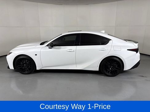 Used 2024 Lexus IS 500 RWD image 6