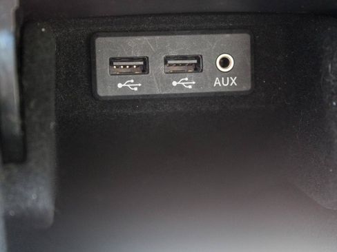 Used 2016 Nissan Maxima Platinum w/ Interior Lighting Package FWD image 29