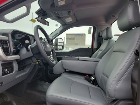 New 2026 Ford F250 4x4 Regular Cab Super Duty image 15