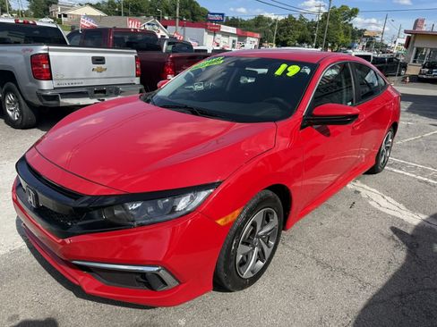 Used 2019 Honda Civic LX image 3