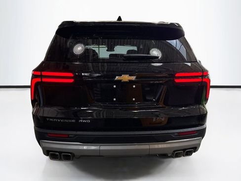 New 2026 Chevrolet Traverse LT w/ LPO, Floor Liner Package image 7