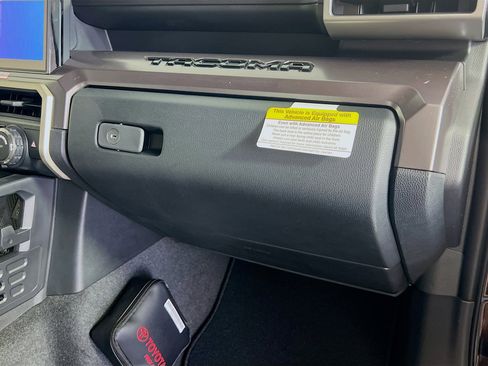 New 2025 Toyota Tacoma TRD Sport image 34