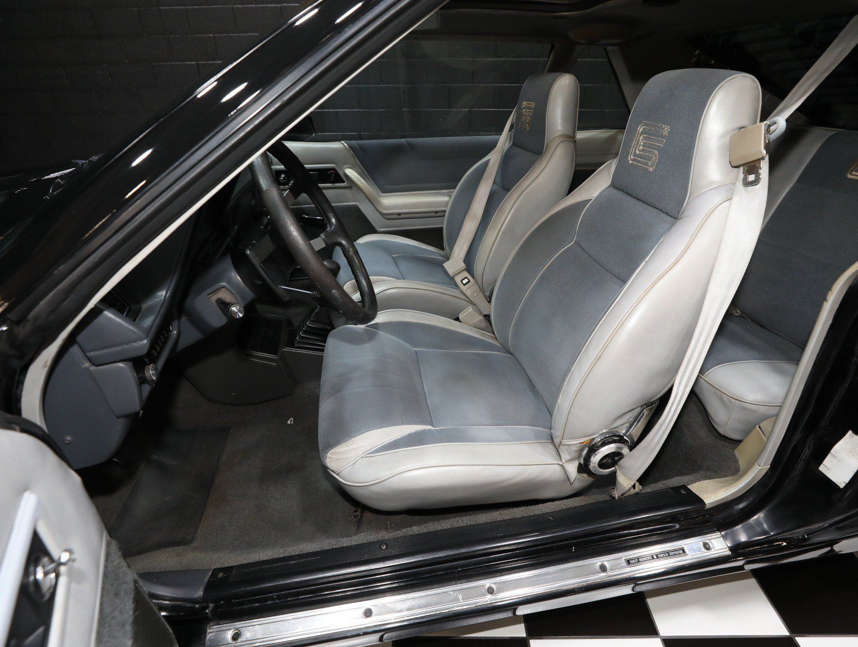 Used 1987 Dodge Charger Shelby FWD image 53