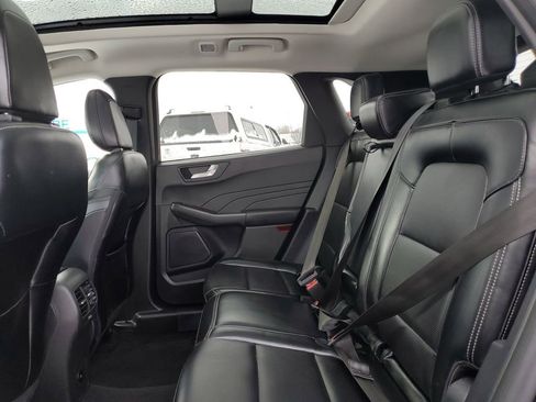 Used 2024 Ford Escape Platinum image 33