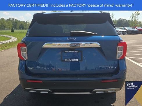 Used 2022 Ford Explorer XLT w/ Equipment Group 202A AWD/4WD image 11