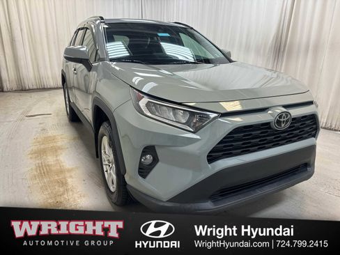 Used 2021 Toyota RAV4 XLE w/ Convenience Package AWD/4WD image 1