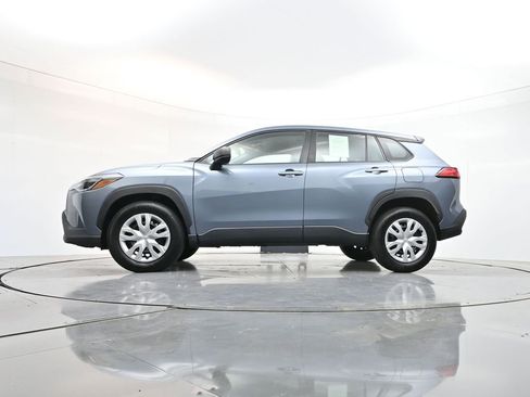Used 2023 Toyota Corolla Cross L FWD image 27