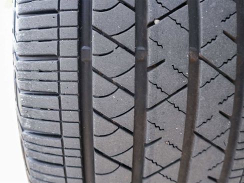 Used 2025 Kia Sorento EX image 29