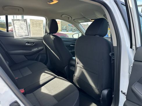 Used 2023 Nissan Sentra SV image 12