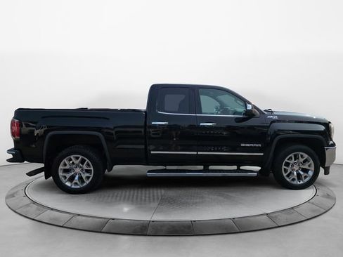 Used 2017 GMC Sierra 1500 SLT w/ SLT Premium Package AWD/4WD image 6