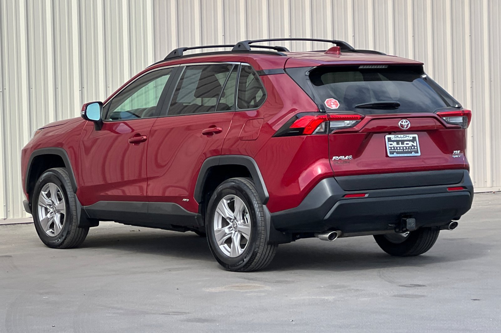 Used 2025 Toyota RAV4 XLE w/ Convenience Package AWD/4WD image 9