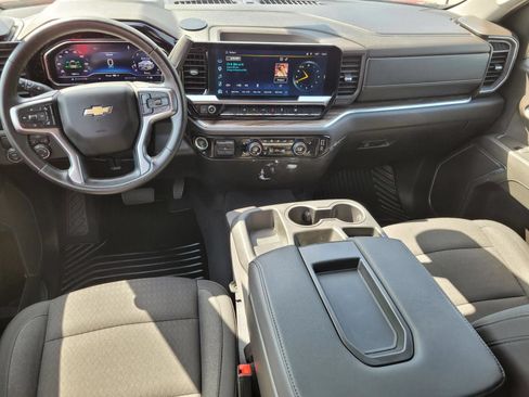 Used 2025 Chevrolet Silverado 1500 LT RWD image 14