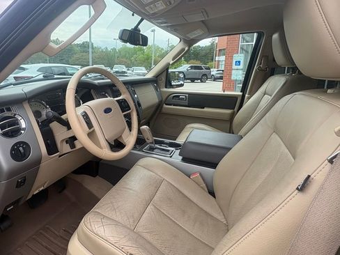 Used 2014 Ford Expedition EL XLT w/ Equipment Group 202A AWD/4WD image 11