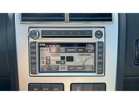 Used 2008 Lincoln MKX AWD image 18