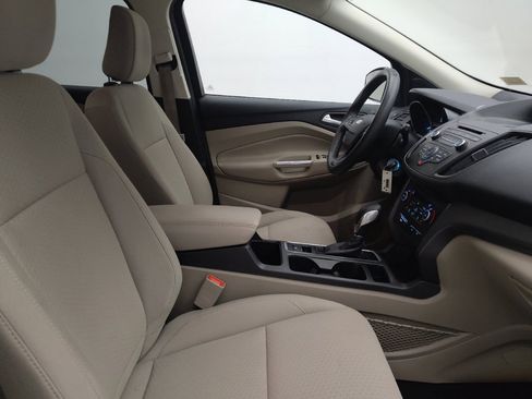 Used 2018 Ford Escape SE FWD image 21