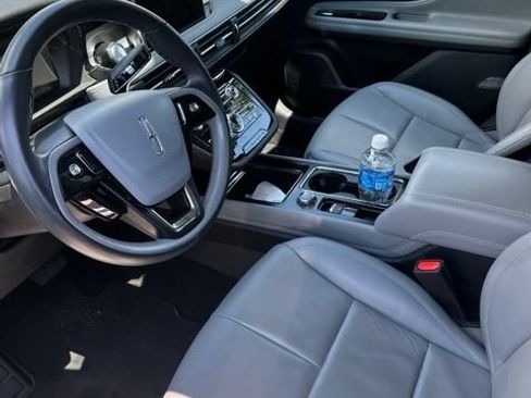 Used 2022 Lincoln Corsair Reserve w/ Equipment Group 201A AWD/4WD image 4