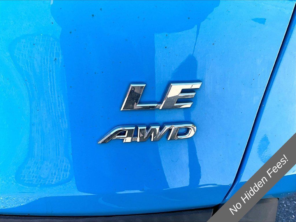 Used 2020 Toyota RAV4 LE w/ All Weather Liner Package AWD/4WD image 8