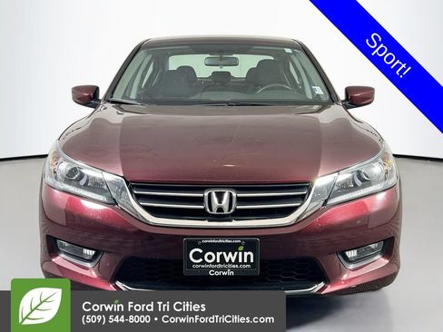Used 2015 Honda Accord Sport image 4