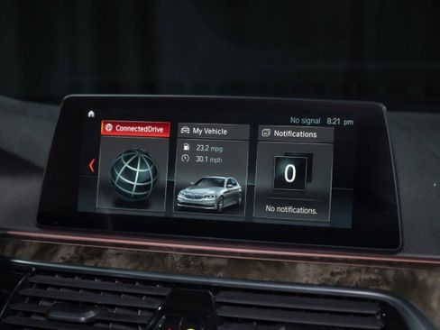 Used 2019 BMW 530i image 16