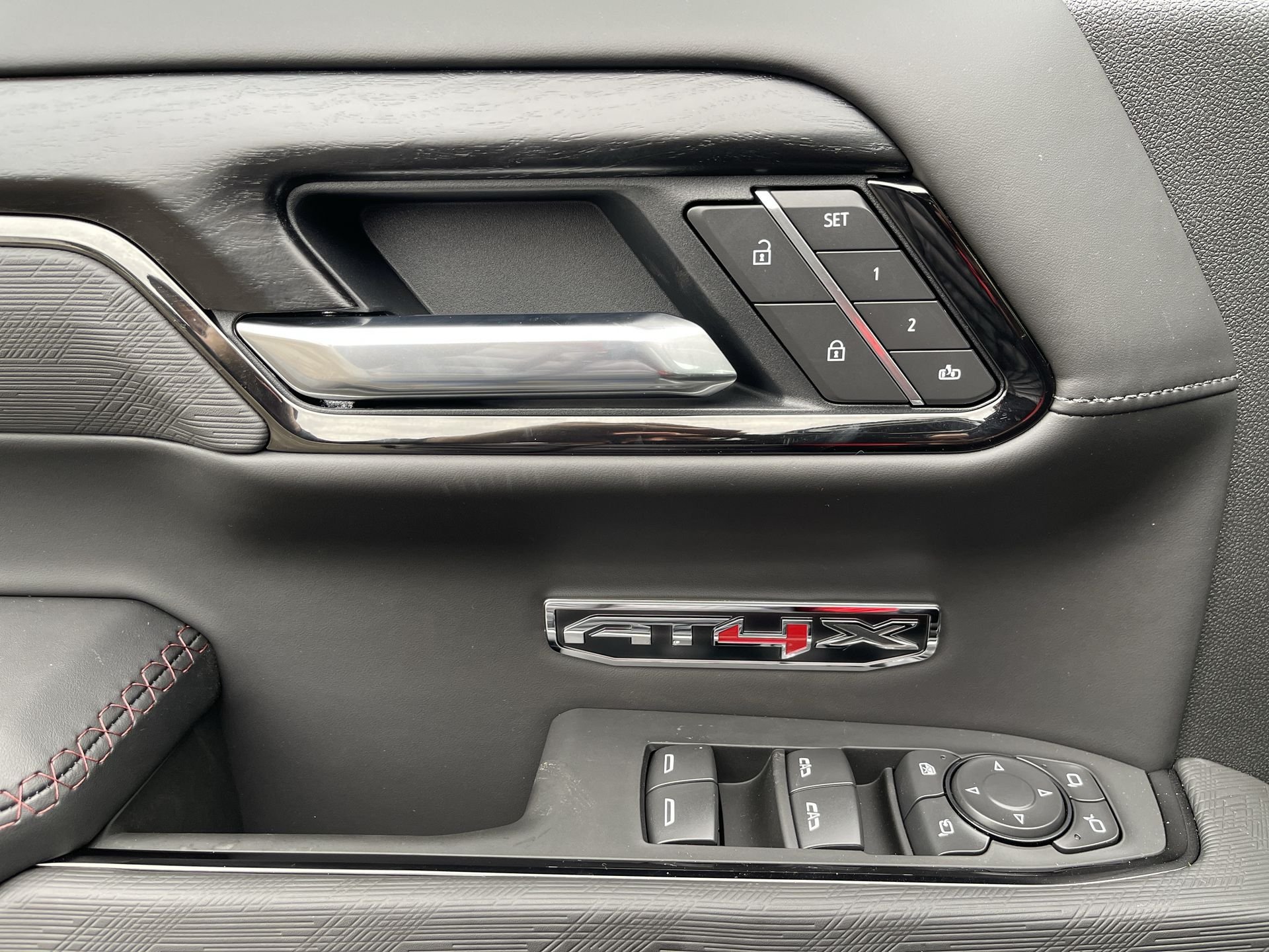New 2026 GMC Sierra 1500 AT4X AWD/4WD image 60
