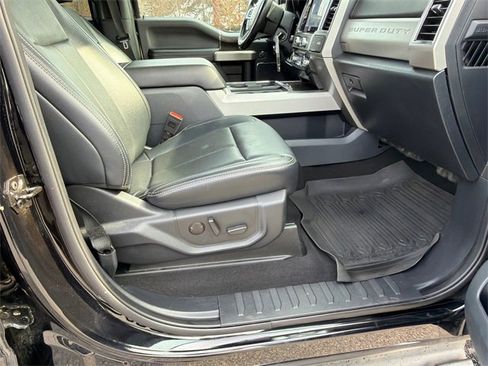 Used 2022 Ford F250 Lariat w/ Lariat Value Package image 13