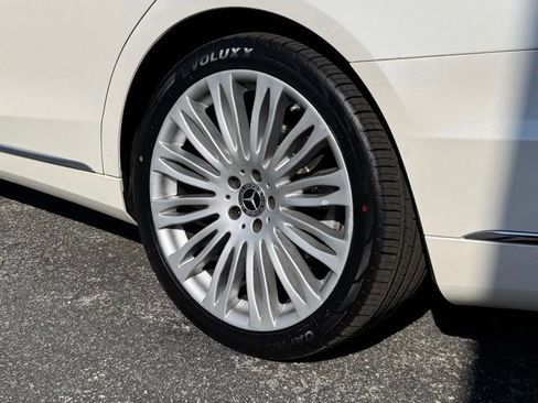 Used 2019 Mercedes-Benz S 450 Sedan image 23