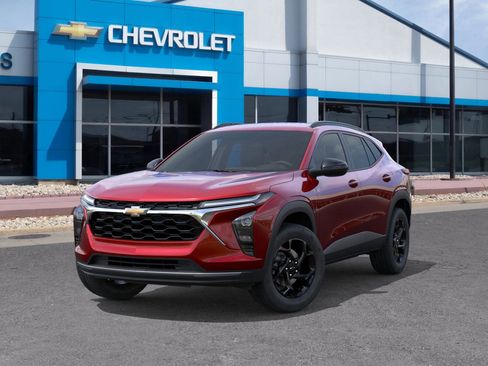 New 2026 Chevrolet Trax LT image 6