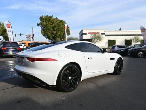 Used 2016 Jaguar F-TYPE S image 12