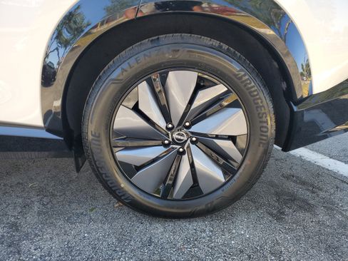 Certified 2023 Nissan Ariya FWD image 27