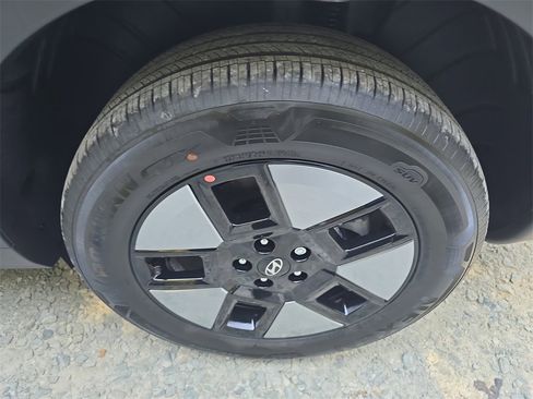 New 2026 Hyundai Santa Fe SE image 35