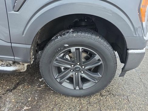 Used 2022 Ford F150 XLT w/ Equipment Group 302A High image 11