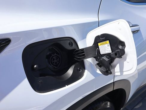 New 2026 Lexus NX 450h+ AWD w/ Luxury Package image 21