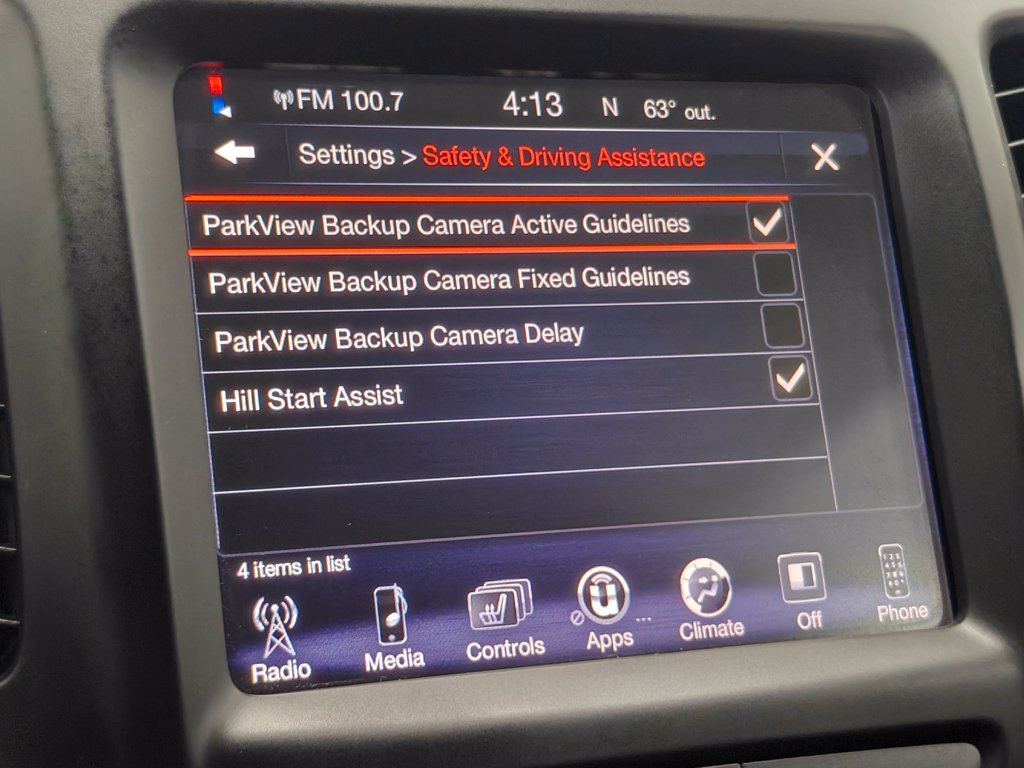 Used 2017 Jeep Cherokee Latitude w/ Cold Weather Group AWD/4WD image 38