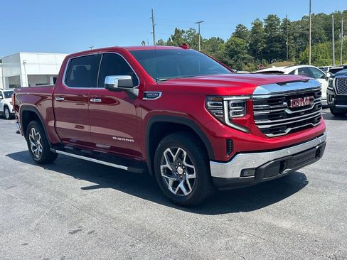 Used 2025 GMC Sierra 1500 SLT w/ SLT Premium Plus Package AWD/4WD image 4