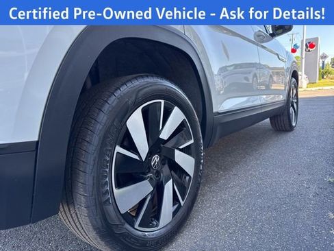 Certified 2024 Volkswagen Atlas Cross Sport SE AWD/4WD image 26