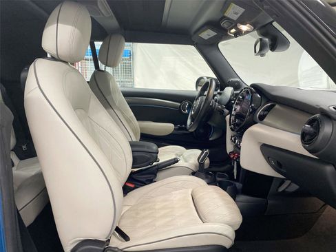 Certified 2023 MINI Cooper S image 30